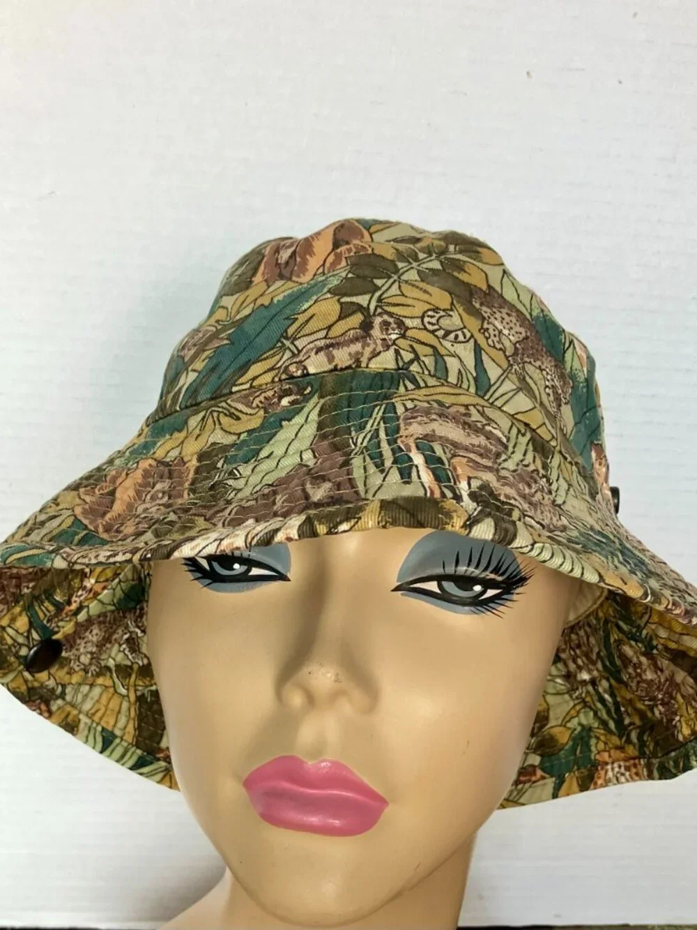 Vintage Bucket hat with snaps and animal collage print